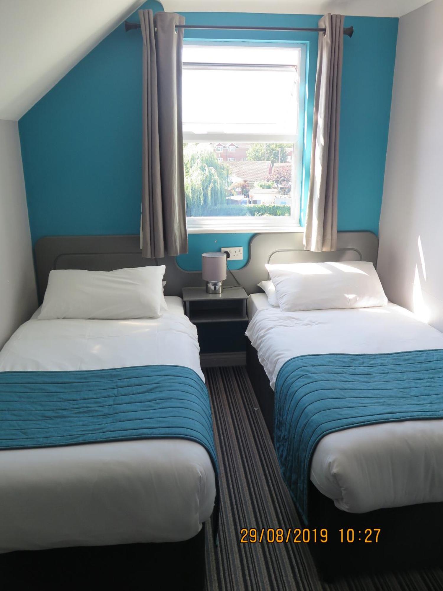 Oyster Fleet Hotel Canvey Island Zewnętrze zdjęcie