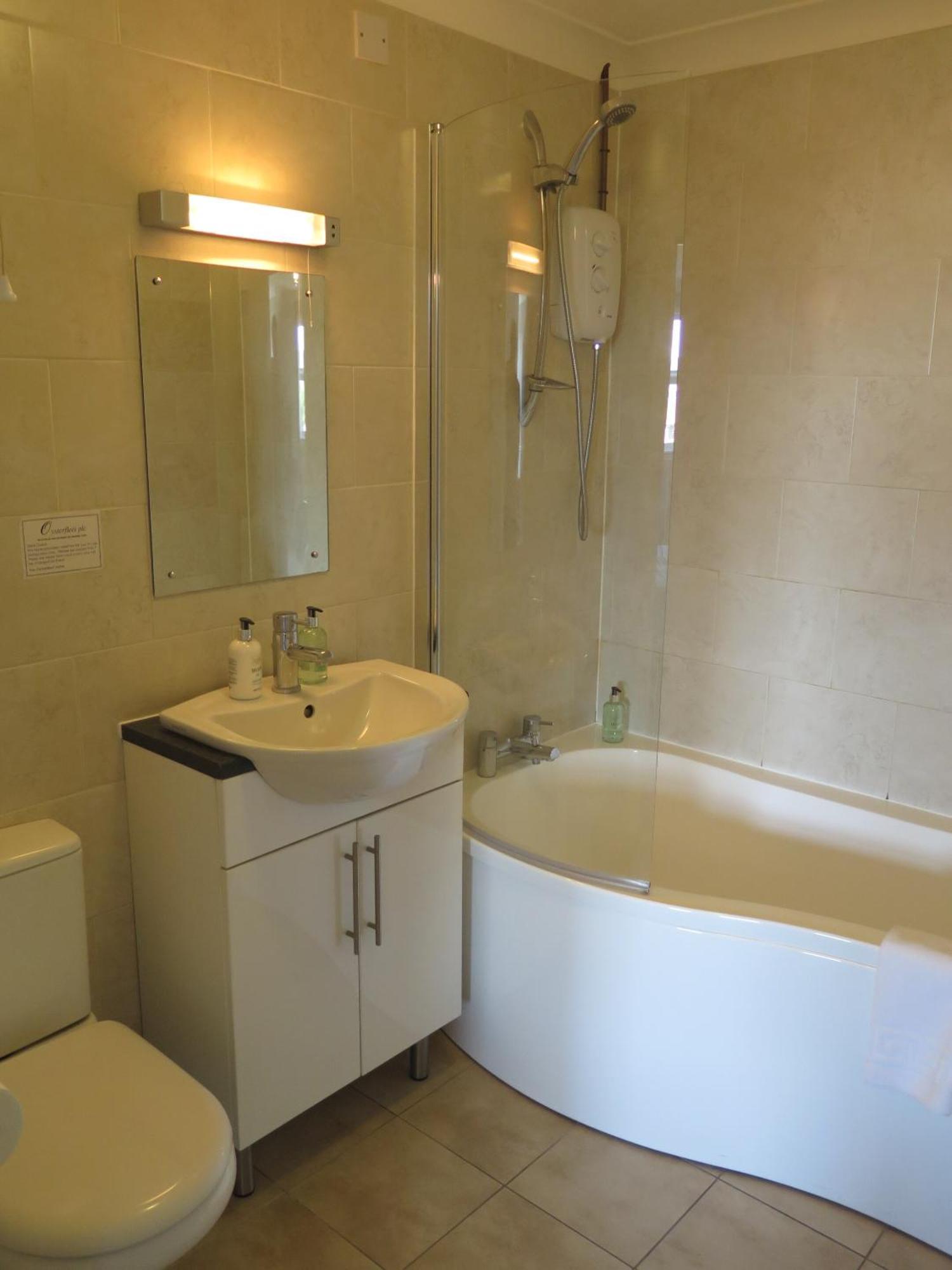 Oyster Fleet Hotel Canvey Island Zewnętrze zdjęcie