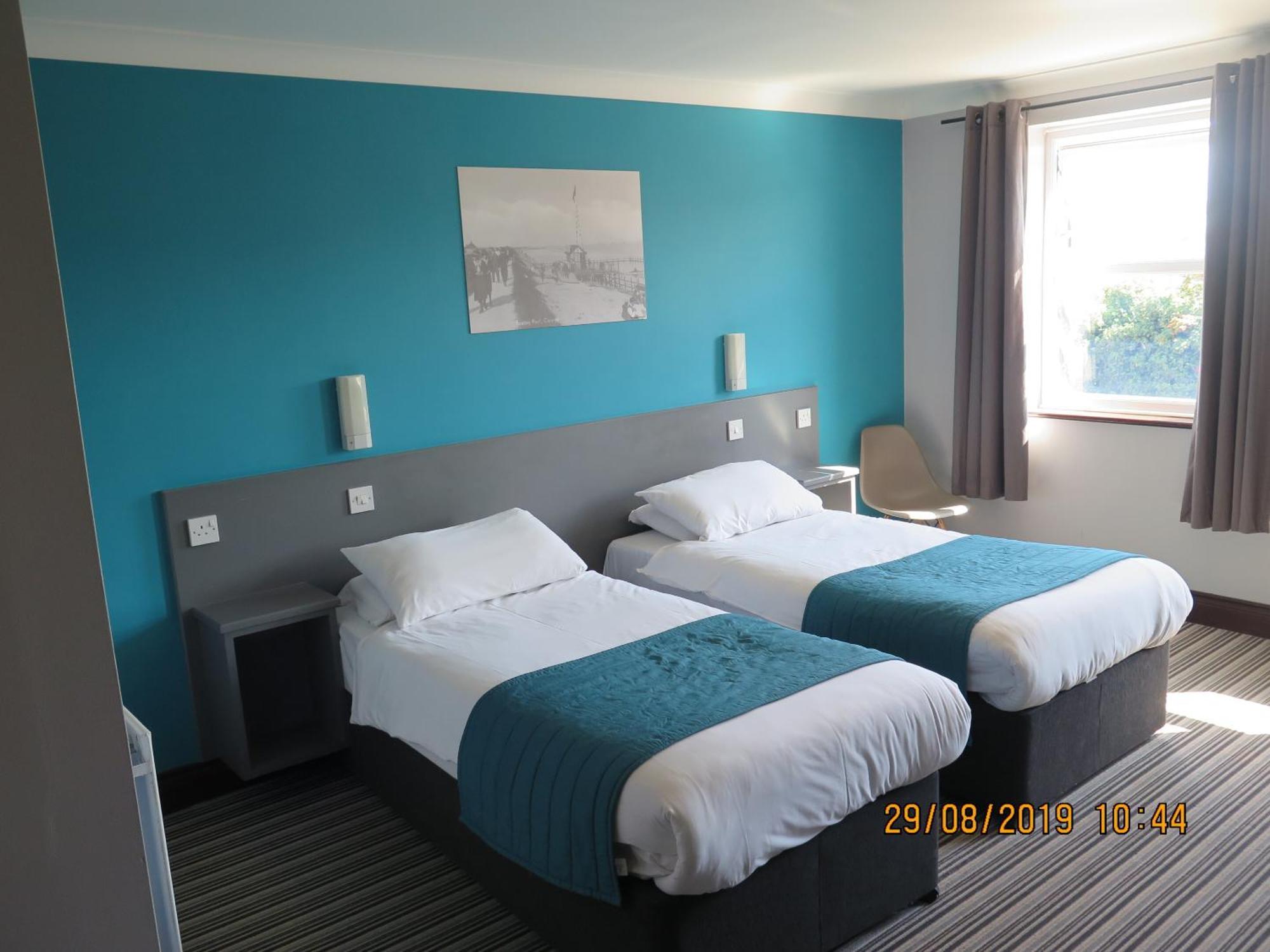 Oyster Fleet Hotel Canvey Island Zewnętrze zdjęcie